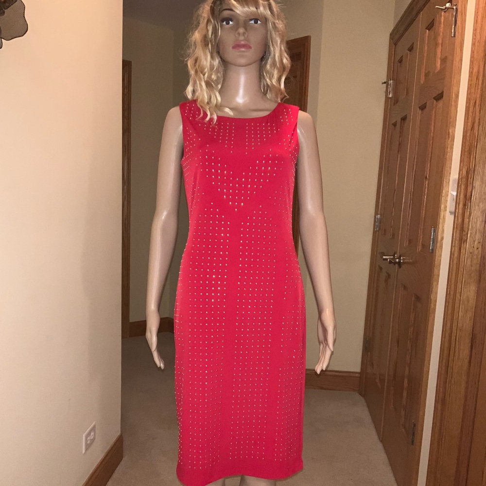 👗👗CALVIN KLEIN RED BEADED DRESS